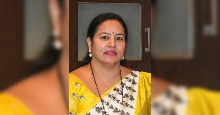 ಅತ್ಯಾಚಾರ ಸಂತ್ರಸ್ತೆಯ ಅಪಹರಣ , ಭವಾನಿ ರೇವಣ್ಣ,ನಿರೀಕ್ಷಣಾ ಜಾಮೀನು, ತಡೆಹಿಡಿ, ಸುಪ್ರೀಂ ,ನಕಾರ, Abduction of Atychara victim, Bhavani Revanna, Anticipatory Bail, Stay, Supreme, Denial,