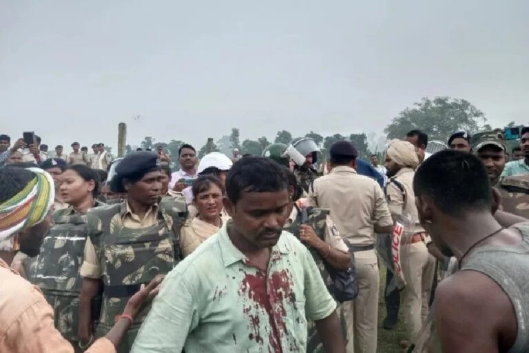 ಛತ್ತೀಸ್‌ಗಢ | ‘ಹಸ್‌ದೇವ್ ಅರಣ್ಯ’ದಲ್ಲಿ ಮರಗಳನ್ನು ಕಡಿಯಲು ಮುಂದಾದ ಸರ್ಕಾರ : ಪೊಲೀಸರು-ಆದಿವಾಸಿಗಳ ನಡುವೆ ಸಂಘರ್ಷ