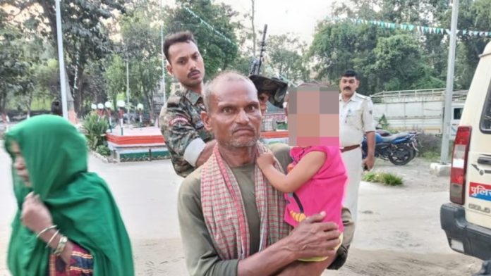 ಬಡತನ , ಬ್ಯಾಂಕ್, ಸಾಲ ತೀರಿಸು, ಮಗು, ₹9000, ಮಾರಾಟ, poverty, bank, pay off debt, child, ₹9000, sell,