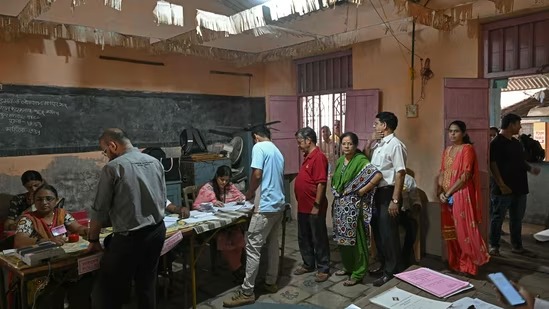 ಮಹಾರಾಷ್ಟ್ರ ಚುನಾವಣೆ, ವಿಶೇಷ,ನಾಂದೇಡ್ ,ಉತ್ತರ ಕ್ಷೇತ್ರ, ಬರೋಬ್ಬರಿ ,33 ಸ್ಪರ್ಧಿಗಳು, Maharashtra Election, Special, Nanded, North Constituency, Barobari, 33 Contestants,