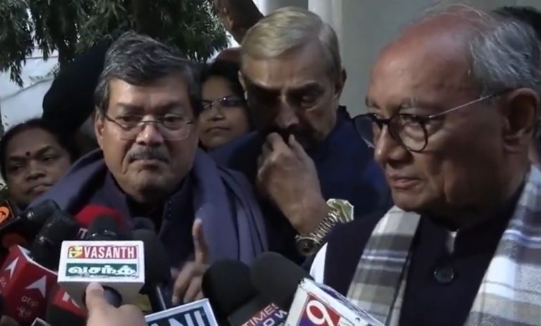 ಬಿಜೆಪಿ ದೂರಿಗೆ ಕಾಂಗ್ರೆಸ್ ಪ್ರತಿದೂರು; ಖರ್ಗೆ ಅವರೊಂದಿಗೆ ಅನುಚಿತವಾಗಿ ವರ್ತಿಸಿದ್ದಾರೆ ಎಂದು ಆರೋಪಿಸಿದ ಕಾಂಗ್ರೆಸ್ ನಿಯೋಗ