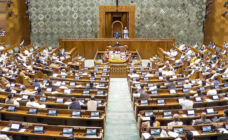 ಅವಿಶ್ವಾಸ ಗೊತ್ತುವಳಿ ಮಂಡನೆಯ ನಡುವೆಯೇ ಇಂದು ರಾಜ್ಯಸಭೆಯಲ್ಲಿ ಸಂವಿಧಾನ ಕುರಿತು ಚರ್ಚೆ