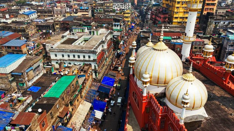 ಸಂಭಾಲ್ ನಂತರ ಮತ್ತೊಂದು ವಿವಾದ: ಜಾಮಾ ಮಸೀದಿಯ ಮಾಲೀಕತ್ವಕ್ಕಾಗಿ ನ್ಯಾಯಾಲಯದ ಮೊರೆ