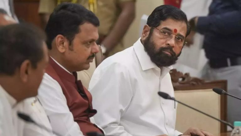 ಶಿಂಧೆ, ಹಠ ಹಿಡಿದಿದ್ದರೆ, ಬಿಜೆಪಿ, ಮುಂದೆ ಸಾಗು, ಸಂಜಯ್ ರಾವತ್, Shinde, if you are stubborn, BJP, move forward, Sanjay Raut, ಶಿಂಧೆ ಹಠ ಹಿಡಿದಿದ್ದರೆ