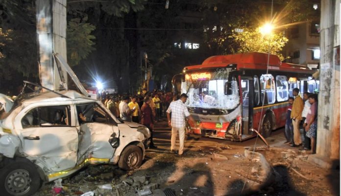ಮುಂಬೈ, ಸರ್ಕಾರಿ ಸಾರಿಗೆ ಬಸ್, ಅಪಘಾತ,ಸಾವಿನ ಸಂಖ್ಯೆ, ಏರಿಕೆ, ಗಾಯ, Mumbai, government transport bus, accident, death toll, increase, injury,