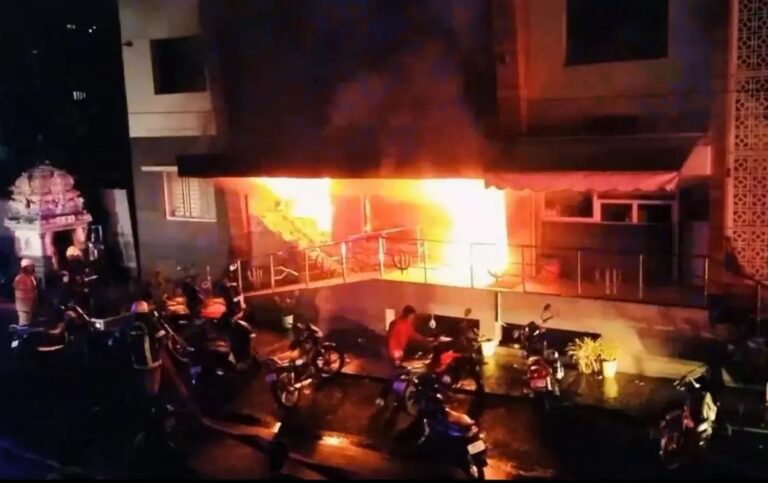 ಆಸ್ಪತ್ರೆಯಲ್ಲಿ ಬೆಂಕಿ ಅವಘಡ : ಮಗು ಸೇರಿ 7 ಮಂದಿ ಸಾವು