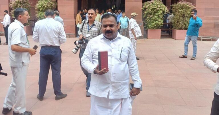 ಲೋಕಸಭೆ, ಸಚಿವ ಪಿಯೂಷ್ ಗೋಯಲ್, ವಿರುದ್ಧ, ಹಕ್ಕುಚ್ಯುತಿ, ನೋಟಿಸ್, ಕಾಂಗ್ರೆಸ್, Lok Sabha, Minister Piyush Goyal, against, disqualification, notice, Congress,