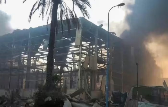 ಯೆಮನ್‌ನ ವಿಮಾನ ನಿಲ್ದಾಣ, ವಿದ್ಯುತ್ ಸ್ಥಾವರಗಳ ಮೇಲೆ ಇಸ್ರೇಲ್ ದಾಳಿ : ಪ್ರಾಣಾಪಾಯದಿಂದ ಪಾರಾದ WHO ಮುಖ್ಯಸ್ಥ