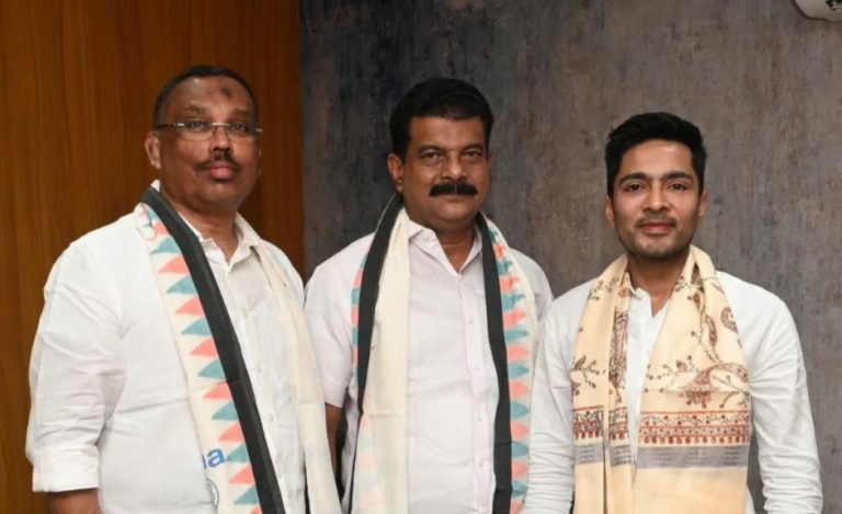 ಟಿಎಂಸಿ ಪಕ್ಷಕ್ಕೆ ಸೇರ್ಪಡೆಯಾದ ಕೇರಳ ಶಾಸಕ ಪಿ.ವಿ ಅನ್ವರ್