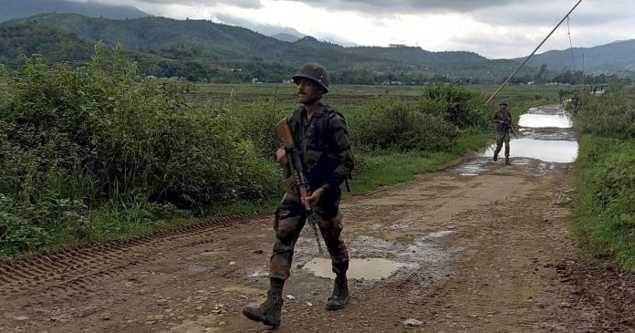 ಅಶಾಂತಿ, ಗ್ರಾಮ, ಕರ್ಫ್ಯೂ ಜಾರಿ, Manipur, unrest, village, curfew imposed, ಮಣಿಪುರ, ಅಶಾಂತಿ, ಗ್ರಾಮ, ಕರ್ಫ್ಯೂ ಜಾರಿ, ಮಣಿಪುರದಲ್ಲಿ,