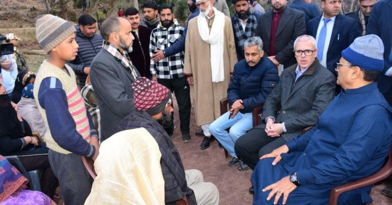 ಜಮ್ಮು ಕಾಶ್ಮೀರ, ನಿಗೂಢ ಕಾಯಿಲೆ, ಜನರು, ಬಲಿ, ಕಂಟೈನ್ಮೆಂಟ್ ವಲಯ, Jammu and Kashmir, mysterious disease, people, victims, containment zone,