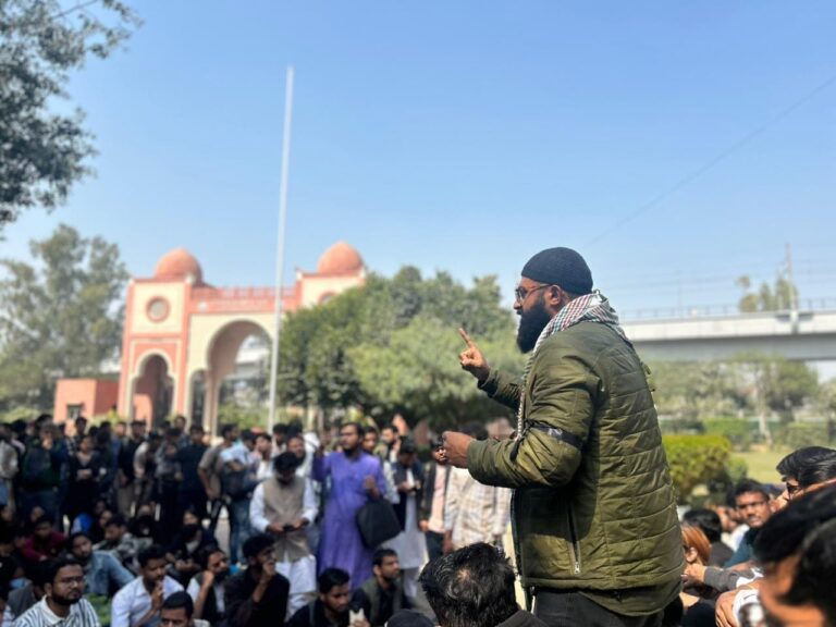 ಪ್ರತಿಭಟನೆಯಲ್ಲಿ ಭಾಗವಹಿಸಿದ್ದಕ್ಕೆ ಅಮಾನತು; ತರಗತಿ ಬಹಿಷ್ಕರಿಸಿದ ಜಾಮಿಯಾ ವಿದ್ಯಾರ್ಥಿಗಳು