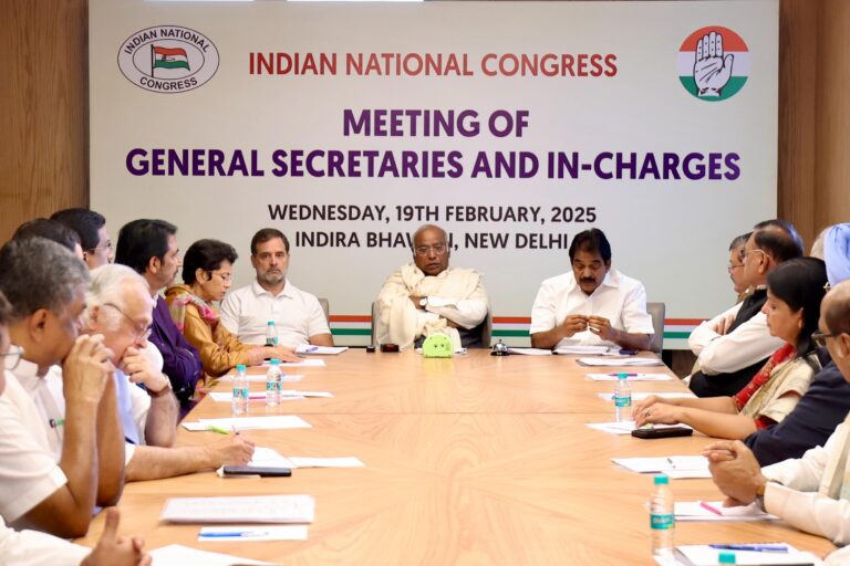 ಮತದಾರರ ಪಟ್ಟಿಯಿಂದ ಕಾಂಗ್ರೆಸ್ ಬೆಂಬಲಿಗರ ಹೆಸರು ಅಳಿಸಲಾಗಿದೆ: ಮಲ್ಲಿಕಾರ್ಜುನ ಖರ್ಗೆ ಆರೋಪ