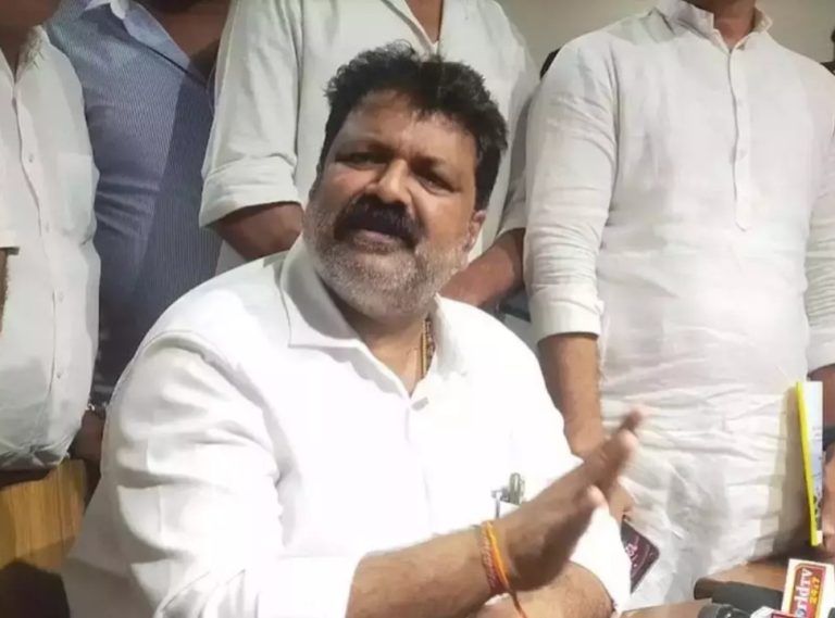 ಗೋ ಕಳ್ಳತನ ಆರೋಪಿಗಳಿಗೆ ಸ್ಥಳದಲ್ಲೇ ಗುಂಡು ಹಾರಿಸಲಾಗುವುದು: ಕಾಂಗ್ರೆಸ್ ಸಚಿವ ಮಂಕಾಳ್ ವೈದ್ಯ