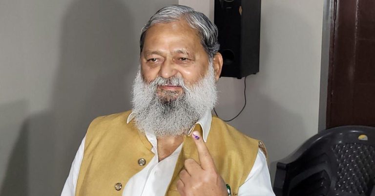 ಬಿಜೆಪಿ ರಾಜ್ಯಾಧ್ಯಕ್ಷನಿಂದ, ಸಾಮೂಹಿಕ ಅತ್ಯಾಚಾರ, ಹುದ್ದೆಗೆ ರಾಜೀನಾಮೆ, ಒತ್ತಾಯ, ಹರಿಯಾಣ ಸಚಿವ, Gang rape, BJP state president post, resignation, pressure, Haryana minister,