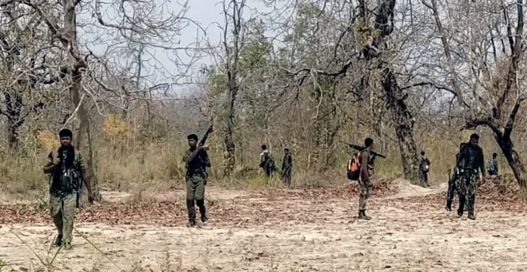 ಛತ್ತೀಸ್‌ಗಢ, ಎನ್‌ಕೌಂಟರ್‌, ನಕ್ಸಲ್‌, ಇಬ್ಬರು ಪೊಲೀಸ್, ಸಾವು, Chhattisgarh, encounter, Naxal, two policemen, death,