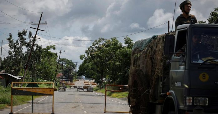 ಮಣಿಪುರ, ಬಂಡುಕೋರ ಗುಂಪು, ಸೇನೆ, ಶಸ್ತ್ರಾಸ್ತ್ರ ಲೂಟಿ, Manipur, rebel group, army, arms looting, ಮಣಿಪುರ, ಬಂಡುಕೋರ ಗುಂಪು, ಸೇನೆ, ಶಸ್ತ್ರಾಸ್ತ್ರ ಲೂಟಿ,
