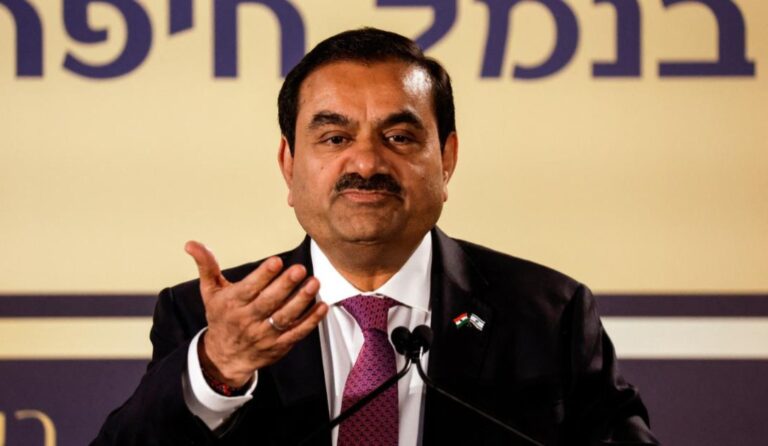 ಅದಾನಿಗಾಗಿ ಗಡಿ ಭದ್ರತಾ ನಿಯಮಗಳ ಸಡಿಲಿಕೆ ಆರೋಪ : ಪ್ರಧಾನಿ ಸ್ಪಷ್ಟನೆ ನೀಡುವಂತೆ ಆಗ್ರಹಿಸಿದ ಕಾಂಗ್ರೆಸ್