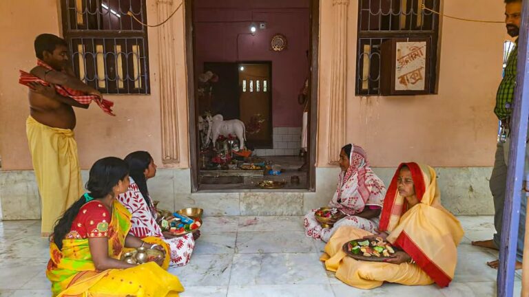 130 ದಲಿತ ಕುಟುಂಬಗಳ ಪ್ರತಿನಿಧಿಗಳು 300 ವರ್ಷಗಳ ನಂತರ ಶಿವ ದೇವಾಲಯ ಪ್ರವೇಶ