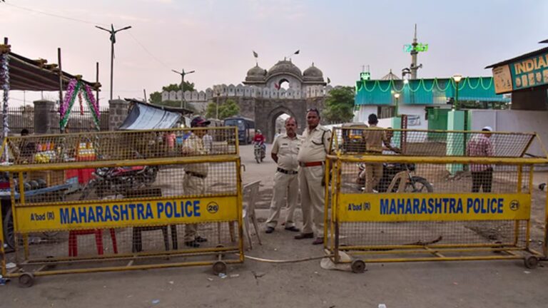 ಬಿಜೆಪಿ, ದುಷ್ಕರ್ಮಿ, ಬೆದರಿಕೆ, ಔರಂಗಜೇಬ್‌ ಸಮಾಧಿ, ಬಿಗಿಭದ್ರತೆ, ಬಿಜೆಪಿ ಪರ ಸಂಘಟನೆಯ, BJP, criminal, threat, Aurangzeb's tomb, tight security,