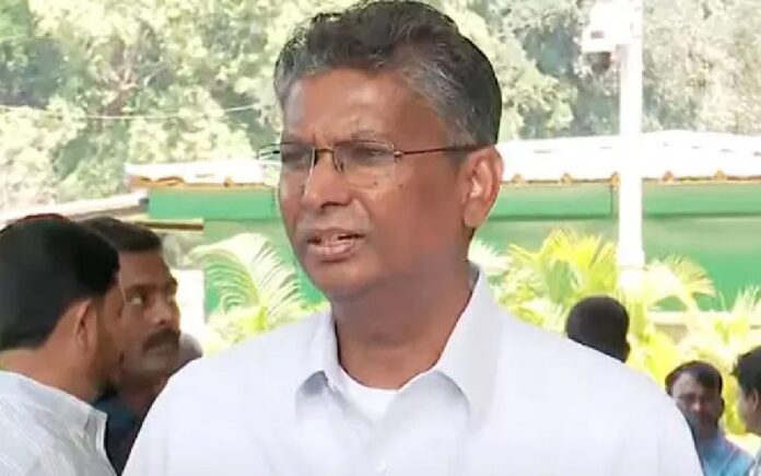 ಕರ್ನಾಟಕ, ಮರಾಠಿ, ಉದ್ಯೋಗ, ಮಹಾರಾಷ್ಟ್ರ ಸರ್ಕಾರ, ರಾಜ್ಯ ಸರ್ಕಾರ , ಪರಿಶೀಲಿಸಲಿದೆ, ಜಾರಕಿಹೊಳಿ, ಕರ್ನಾಟಕದ ಮರಾಠಿಗರಿಗೆ ,Karnataka, Marathi, Employment, Maharashtra Government, State Government, Will Check, Jarkiholi,