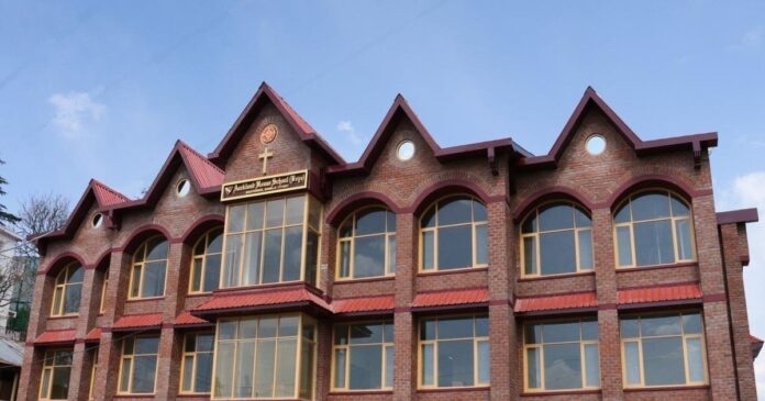 ಹಿಮಾಚಲ ಪ್ರದೇಶ, ಬಿಜೆಪಿ,ಹಿಂದುತ್ವ ದುಷ್ಕರ್ಮಿ, ಬೆದರಿಕೆ, ಈದ್ ಆಚರಣೆ, ರದ್ದು, ಶಾಲೆ, Himachal Pradesh, BJP, Hindutva miscreant, threat, Eid celebration, cancellation, school,