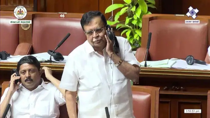 ಹನಿಟ್ರ್ಯಾಪ್ ಆರೋಪ, ಸಿಬಿಐ ತನಿಖೆ, ಅರ್ಜಿ ವಜಾ, ಸುಪ್ರೀಂಕೋರ್ಟ್, Honeytrap allegations, CBI investigation, petition dismissed, Supreme Court,