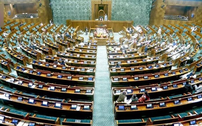 ಲೋಕಸಭೆ, ವಕ್ಫ್ ಮಸೂದೆ, ಮಂಡನೆ, ತೀವ್ರ ವಿರೋಧ, ಇಂಡಿಯಾ ಮೈತ್ರಿಕೂಟ, ಸಿದ್ದತೆ, ಲೋಕಸಭೆಯಲ್ಲಿ, Lok Sabha, Waqf Bill, Presentation, Strong Opposition, India Alliance,