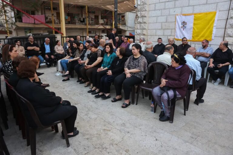  ಪೋಪ್ ಫ್ರಾನ್ಸಿಸ್ ನಿಧನಕ್ಕೆ ಗಾಜಾದ್ಯಂತ ಕ್ರೈಸ್ತರಿಂದ ಶೋಕಾಚರಣೆ