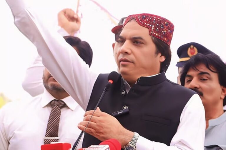 130, ಪರಮಾಣು ಸಿಡಿತಲೆಗಳು, ಕ್ಷಿಪಣಿ, ಭಾರತ, ಸಿದ್ಧ, ಪಾಕ್ ಸಚಿವ, ಬೆದರಿಕೆ, 130, nuclear warheads, missile, India, ready, Pakistan minister, threat,