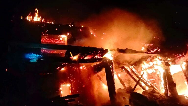 ಉತ್ತರ ಪ್ರದೇಶ| ಪ್ರತಾಪ್‌ಗಢ ಗ್ರಾಮದಲ್ಲಿ ದಲಿತರಿಗೆ ಸೇರಿದ 9 ಮನೆಗಳು ಬೆಂಕಿಗೆ ಆಹುತಿ