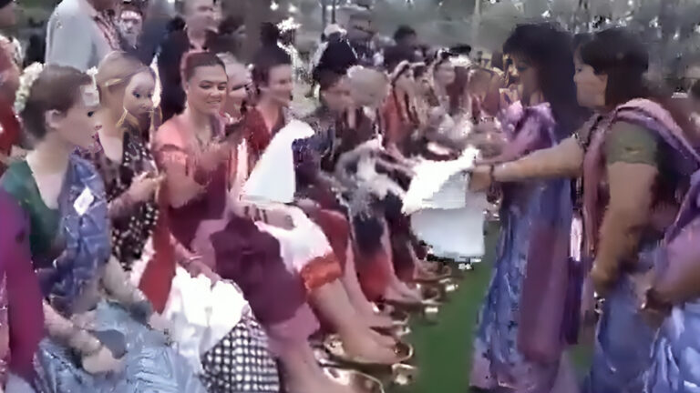 ತೆಲಂಗಾಣ| ಮಿಸ್ ವರ್ಲ್ಡ್ ಸ್ಪರ್ಧಿಗಳ ಪಾದ ತೊಳೆದ ಸ್ಥಳೀಯ ಮಹಿಳೆಯರು; ವಿಡಿಯೋ ವೈರಲ್