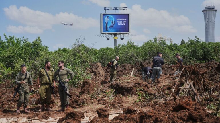 ಇಸ್ರೇಲ್‌ ವಿಮಾನ ನಿಲ್ದಾಣ, ಹೂತಿ ಬಂಡುಕೋರರ, ದಾಳಿ, 6 ಮಂದಿ, ಗಾಯ, Israeli airport, Houthi rebels, attack, 6 people, injured,