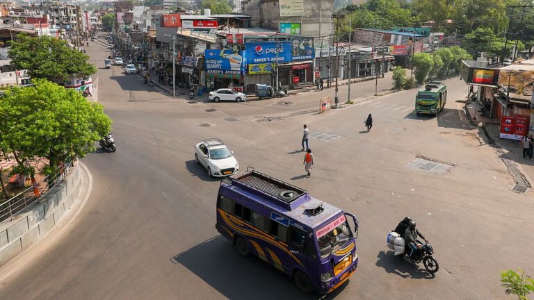 ಜಮ್ಮು ಕಾಶ್ಮೀರದಲ್ಲಿ ಶಾಂತ ರಾತ್ರಿ, ಯಾವುದೇ ಘಟನೆಗಳು ವರದಿಯಾಗಿಲ್ಲ: ಸೇನೆ, ಜಮ್ಮು ಕಾಶ್ಮೀರ , ಶಾಂತ ರಾತ್ರಿ, ಘಟನೆ, ವರದಿ, ಸೇನೆ, Jammu Kashmir, Quiet Night, Incident, Report, Army,