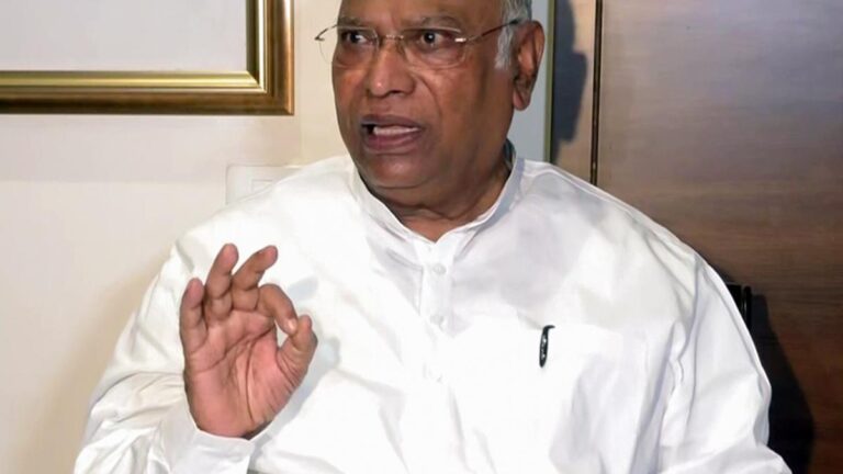 ಕದನ ವಿರಾಮವನ್ನು ಯಾಕೆ ಘೋಷಿಸಲಾಯಿತು?: ಸರ್ವ ಪಕ್ಷ ಸಭೆಗೆ ಒತ್ತಾಯಿಸಿದ ಮಲ್ಲಿಕಾರ್ಜುನ ಖರ್ಗೆ