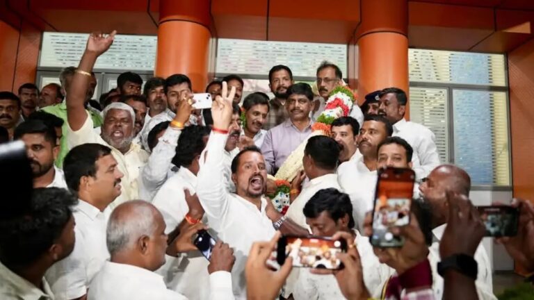 ಬಿಜೆಪಿಯೊಳಗೆ ಆಂತರಿಕ ಕಲಹ | ಬಮುಲ್ ಚುನಾವಣಾ ಫಲಿತಾಂಶ ಕಾಂಗ್ರೆಸ್‌ ಪರ ಸಾಧ್ಯತೆ Internal strife within BJP | Bamul election results likely in favour of Congress, ಬಿಜೆಪಿ, ಆಂತರಿಕ ಕಲಹ, ಬಮುಲ್, ಚುನಾವಣಾ ಫಲಿತಾಂಶ, ಕಾಂಗ್ರೆಸ್‌, ಸಾಧ್ಯತೆ, BJP, internal strife, Bamul, election results, Congress, possibility,