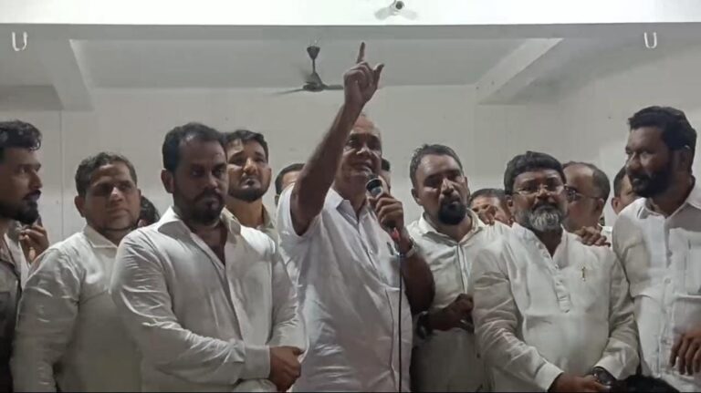 ಮಂಗಳೂರು | ಕಾಂಗ್ರೆಸ್‌ಗೆ ಸಾಮೂಹಿಕ ರಾಜೀನಾಮೆ ಘೋಷಿಸಿದ ಪಕ್ಷದ ಮುಸ್ಲಿಂ ಮುಖಂಡರು Mangaluru | Muslim leaders of the Congress party announce mass resignation, ಮಂಗಳೂರು, ಕಾಂಗ್ರೆಸ್‌, ಸಾಮೂಹಿಕ ರಾಜೀನಾಮೆ, ಘೋಷಣೆ, ಮುಸ್ಲಿಂ ಮುಖಂಡರು, Mangalore, Congress, mass resignation, announcement, Muslim leaders,