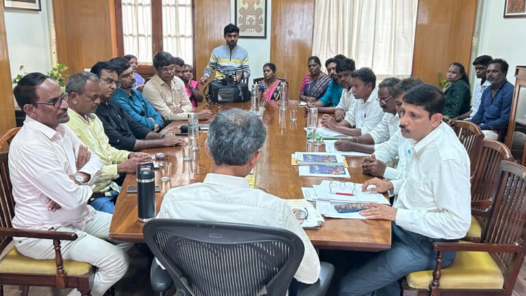 ದಕ್ಷಿಣ ಕನ್ನಡ ಜಿಲ್ಲೆಯ ಕೊರಗ ಸಮುದಾಯಕ್ಕೆ ಭೂಮಿ ಮಂಜೂರು ಬಗ್ಗೆ ಕಂದಾಯ ಸಚಿವರೊಂದಿಗೆ ಸಮಾಲೋಚನ ಸಭ