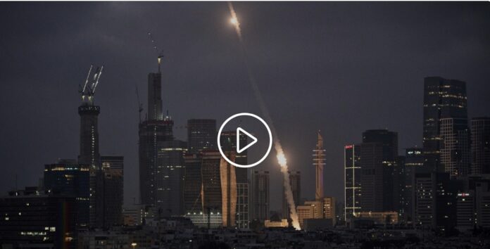 ಇರಾನ್‌ ಪ್ರತಿಕಾರ | ಇಸ್ರೇಲ್‌ನಾದ್ಯಂತ ಕ್ಷಿಪಣಿ ದಾಳಿ; 40 ಜನರಿಗೆ ಗಾಯ Iran retaliates | Missile attacks across Israel; 40 injured, ಇರಾನ್‌, ಪ್ರತಿಕಾರ,ಇಸ್ರೇಲ್‌, ಕ್ಷಿಪಣಿ ದಾಳಿ, ಗಾಯ, Iran, retaliation, Israel, missile attack, injury,