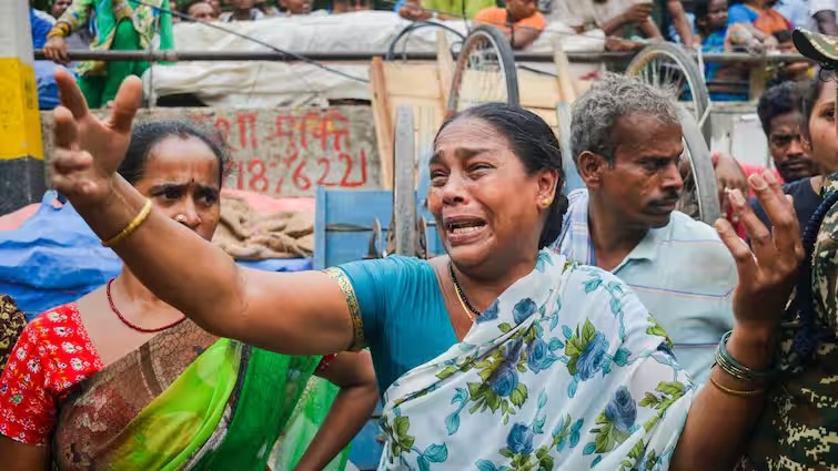 ಮದ್ರಾಸಿ ಕ್ಯಾಂಪ್ ತೆರವುಗೊಳಿಸಿದ ದೆಹಲಿ ಆಡಳಿತ: ನಿರಾಶ್ರಿತರ ಬೆನ್ನಿಗೆ ನಿಂತ ತಮಿಳುನಾಡು ಸರ್ಕಾರ