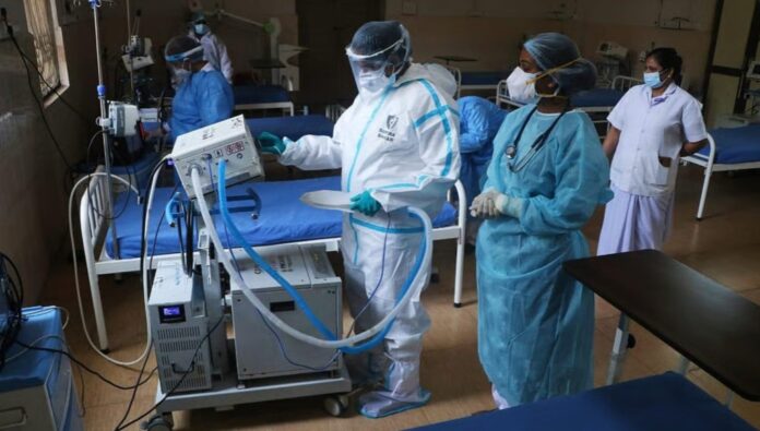 ಕೊರೊನಾ ಹೆಚ್ಚಳ ಹಿನ್ನೆಲೆ | ಆಮ್ಲಜನಕ, ಐಸೋಲೇಷನ್ ಹಾಸಿಗೆ, ವೆಂಟಿಲೇಟರ್‌ಗಳ ಲಭ್ಯತೆ ಖಚಿತಪಡಿಸಲು ರಾಜ್ಯಗಳಿಗೆ ಸೂಚನೆ Corona increase background | States instructed to ensure availability of oxygen, isolation beds, ventilators, ಕೊರೊನಾ, ಆಮ್ಲಜನಕ, ಐಸೋಲೇಷನ್ ಹಾಸಿಗೆ, ವೆಂಟಿಲೇಟರ್‌, ಖಚಿತಪಡಿಸಿ, ರಾಜ್ಯ, Corona, oxygen, isolation bed, ventilator, confirm, state,