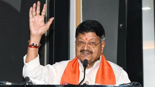 ಮಹಿಳೆಯರು ಮೈಗಂಟಿದ ಉಡುಪು ಧರಿಸುವುದು ನನಗೆ ಇಷ್ಟವಿಲ್ಲ: ಬಿಜೆಪಿ ಸಚಿವ ವಿಜಯವರ್ಗೀಯ ವಿವಾದಾತ್ಮಕ ಹೇಳಿಕೆ; ವೀಡಿಯೊ