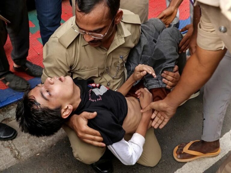 ಬೆಂಗಳೂರು ಕಾಲ್ತುಳಿತ ಪ್ರಕರಣ: ರಾಜ್ಯ ಕ್ರಿಕೆಟ್ ಸಂಸ್ಥೆಯ ಕಾರ್ಯದರ್ಶಿ ಮತ್ತು ಖಜಾಂಚಿ ‘ನೈತಿಕ ಹೊಣೆ’ ಹೊತ್ತು ರಾಜೀನಾಮೆ