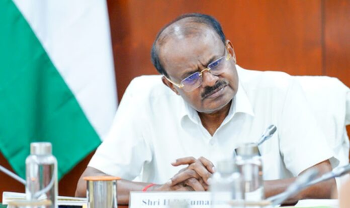 ಭೂ ಒತ್ತುವರಿ ಪ್ರಕರಣ | ಕೇಂದ್ರ ಸಚಿವ ಕುಮಾರಸ್ವಾಮಿ ವಿರುದ್ಧದ ಎಸ್‌ಐಟಿ ತನಿಖೆಗೆ ಕರ್ನಾಟಕ ಹೈಕೋರ್ಟ್ ತಡೆ Land encroachment case | Karnataka High Court stays SIT investigation against Union Minister Kumaraswamy, ಭೂ ಒತ್ತುವರಿ ಪ್ರಕರಣ, ಕೇಂದ್ರ ಸಚಿವ ಕುಮಾರಸ್ವಾಮಿ, ಎಸ್‌ಐಟಿ ತನಿಖೆ, ಕರ್ನಾಟಕ ಹೈಕೋರ್ಟ್, ತಡೆ, Land encroachment case, Union Minister Kumaraswamy, SIT investigation, Karnataka High Court, stay,