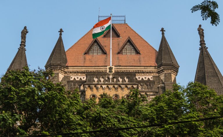 ದುಡಿಯುವ ಮಹಿಳೆಗೆ ಪರಿತ್ಯಕ್ತ ಪತಿ ಆರ್ಥಿಕ ಸಹಾಯ ನಿರಾಕರಿಸುವಂತಿಲ್ಲ: ಬಾಂಬೆ ಹೈಕೋರ್ಟ್ Abandoned husband cannot deny financial assistance to a working woman: Bombay High Court, ದುಡಿಯುವ ಮಹಿಳೆ, ಪರಿತ್ಯಕ್ತ ಪತಿ, ಆರ್ಥಿಕ ಸಹಾಯ, ನಿರಾಕರಿಸು, ಬಾಂಬೆ ಹೈಕೋರ್ಟ್, Working woman, abandoned husband, financial assistance, refuse, Bombay High Court,