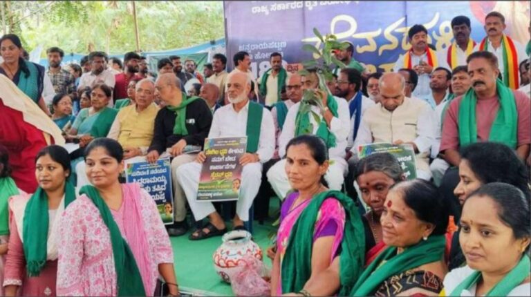 ದೇವನಹಳ್ಳಿ ರೈತರ ಬೆನ್ನಿಗೆ ನಿಲ್ಲಿ: ಚಿಂತಕರು, ವಿಜ್ಞಾನಿಗಳಿಂದ ಕೈಗಾರಿಕೋದ್ಯಮಿಗಳಿಗೆ ಬಹಿರಂಗ ಪತ್ರ