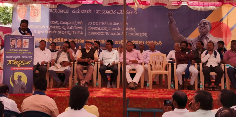 ಒಳಮೀಸಲಾತಿ ಹೋರಾಟ|  ಸಿದ್ದರಾಮಯ್ಯ ಅವರ ದಲಿತಪರ ಬದ್ಧತೆ ಬಹಿರಂಗ ಆಗುವವರೆಗೂ ನಾವು ಇಲ್ಲಿಂದ ಕದಲುವುದಿಲ್ಲ: ಅಂಬಣ್ಣ ಅರೋಲಿಕರ್