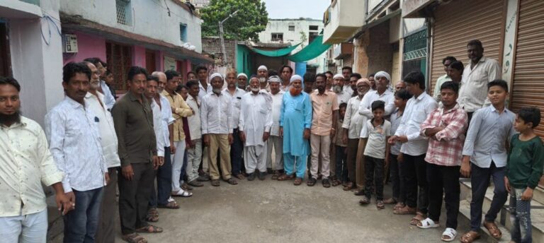 45 ದಿನಗಳಿಂದ ಖುರೇಶಿ ಸಮುದಾಯದ ಮುಷ್ಕರ: ಜಾನುವಾರು ಮಾರುಕಟ್ಟೆ ಬಂದ್, ಮಹಾರಾಷ್ಟ್ರದ ಆರ್ಥಿಕತೆಗೆ ಪೆಟ್ಟು