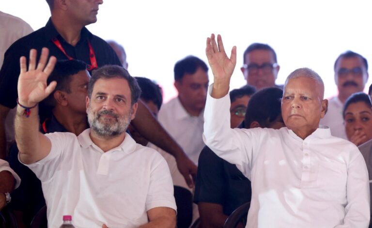 ಬಿಹಾರದಲ್ಲಿ ‘ವೋಟರ್ ಅಧಿಕಾರ್’ ಯಾತ್ರೆಗೆ ಚಾಲನೆ ನೀಡಿದ ರಾಹುಲ್ ಗಾಂಧಿ: ದೇಶದಾದ್ಯಂತ ಮತಗಳ್ಳನ ನಡೆದಿದೆ ಎಂದು ಆರೋಪ