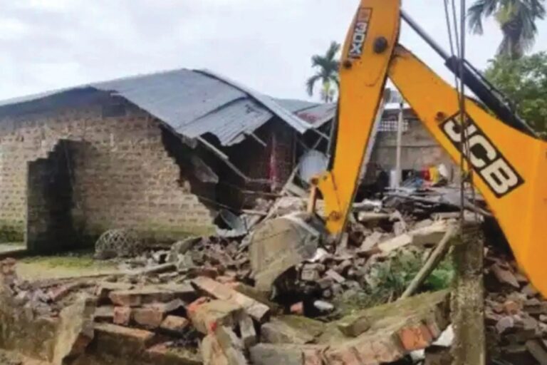 ಅಸ್ಸಾಂ ಮುಖ್ಯಮಂತ್ರಿಯಿಂದ  ಬರಾಕ್ ವ್ಯಾಲಿಯ ಅರಣ್ಯ ಪ್ರದೇಶಗಳಲ್ಲಿ ಮುಸ್ಲಿಂ ‘ಒತ್ತುವರಿಗಳ’ ತೆರವುಗೊಳಿಸಲು ಆದೇಶ